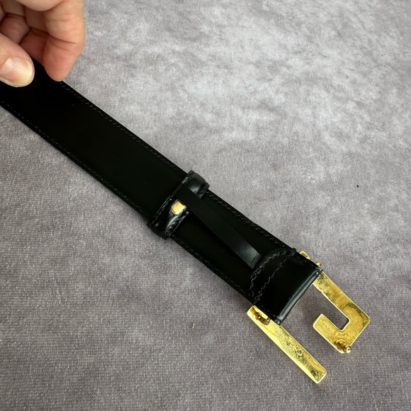 Gucci Vintage G Black Shiny Leather Goldtone Belt 037-0124 75/30. It is 100% aut - Picture 8 of 12
